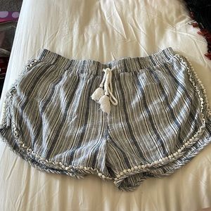 Aeropostale shots,linen and rayon mix ,striped  . Size M